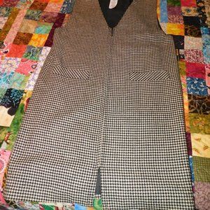SAG HARBOR PETITE~ WOOL ZIPPER SHIFT DRESS IN HERRINGBONE BLK & WHITE ~SZ 10p